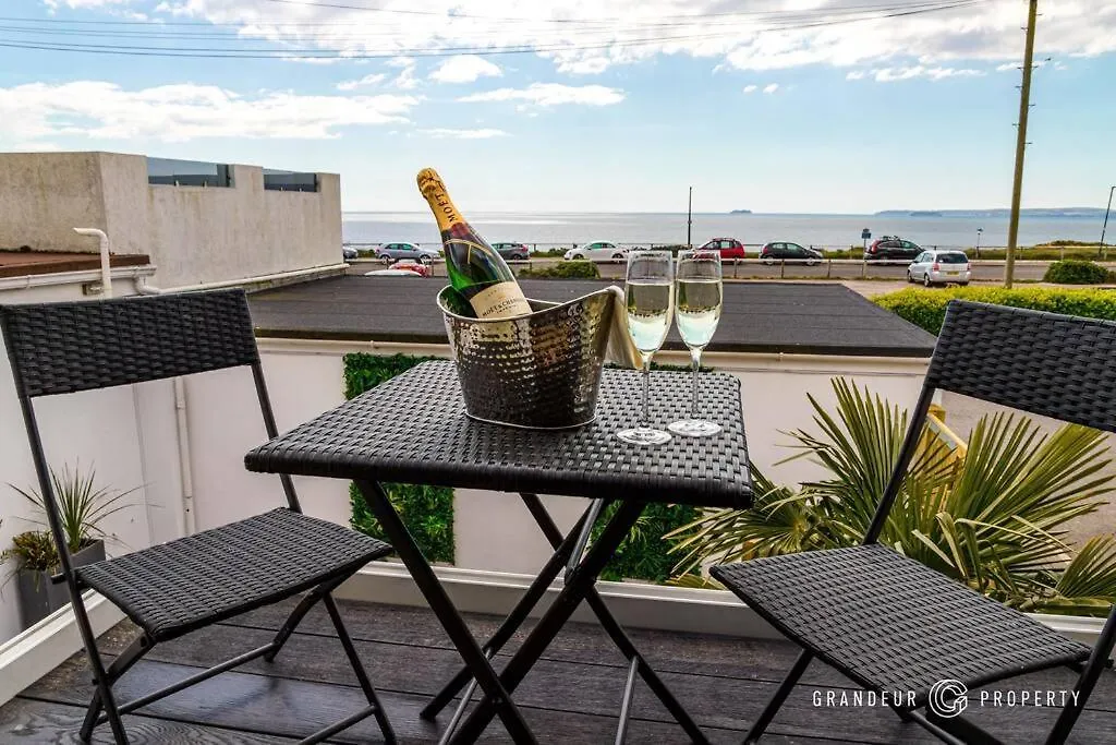 The Beach House By Grandeur Property Bournemouth